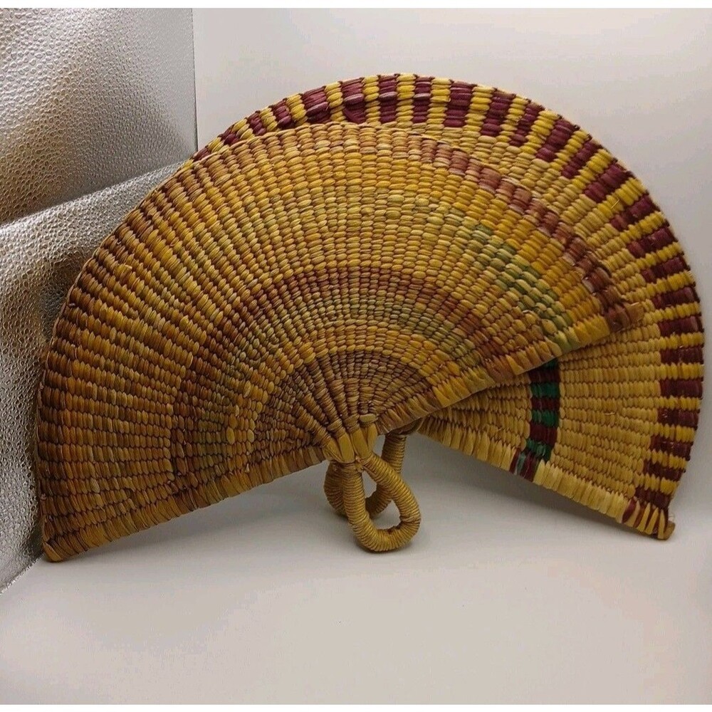 Woven Wicker Hand Fans Handmade Set of 2 Natural Straw Wicker Fan Boho Raffia - Picture 2 of 8
